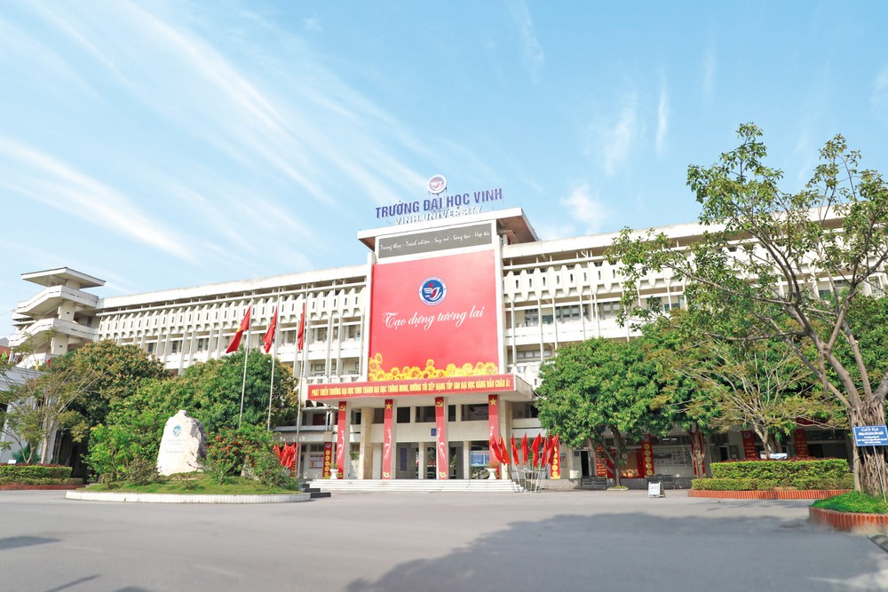 Trường Đại học Vinh giới thiệu